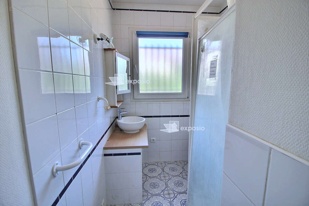 Maison de 103 m² Niort - St Pezenne - photo 5