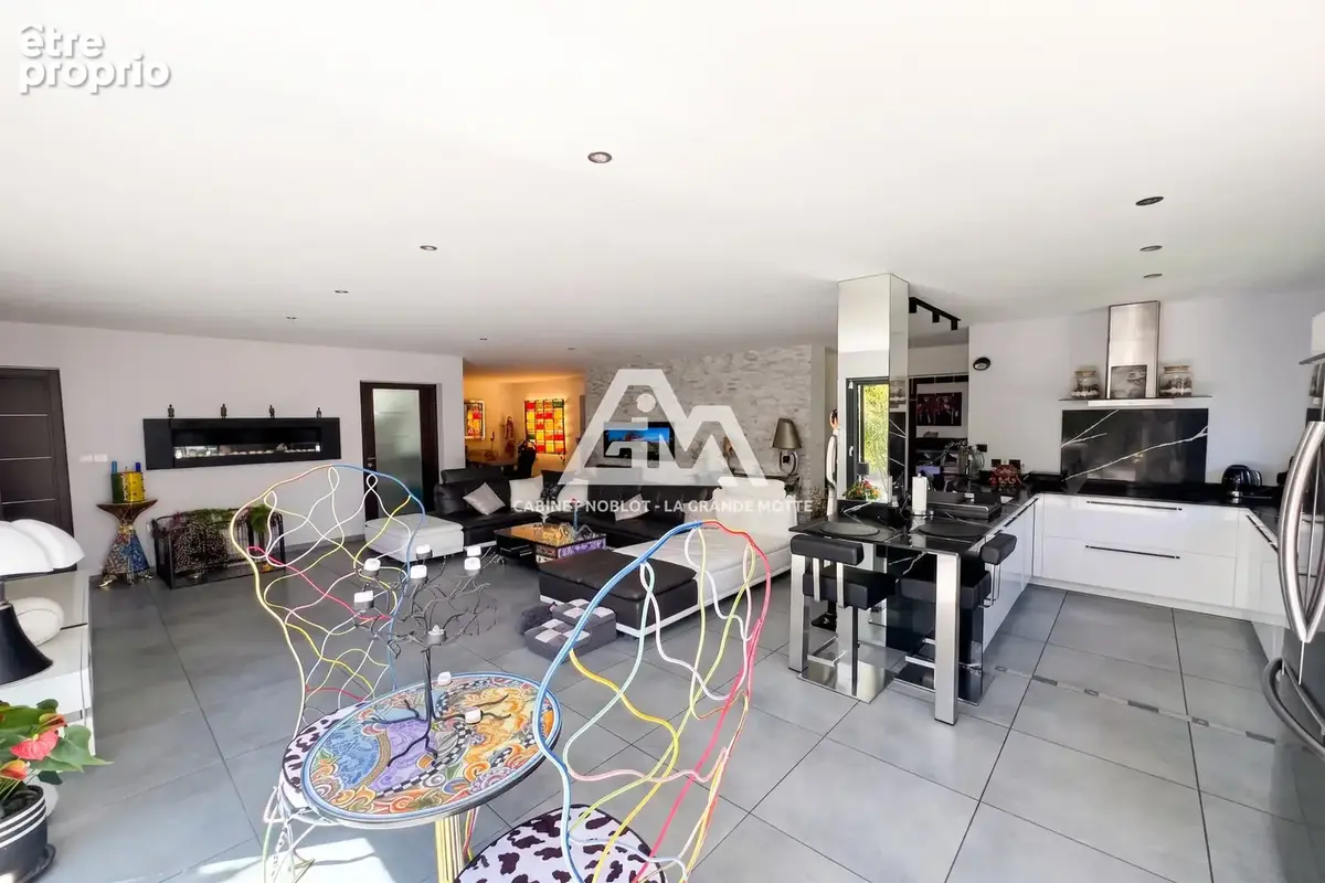 Maison 5 pièces 177 m² à vendre à La Grande-Motte (34280) - photo 2