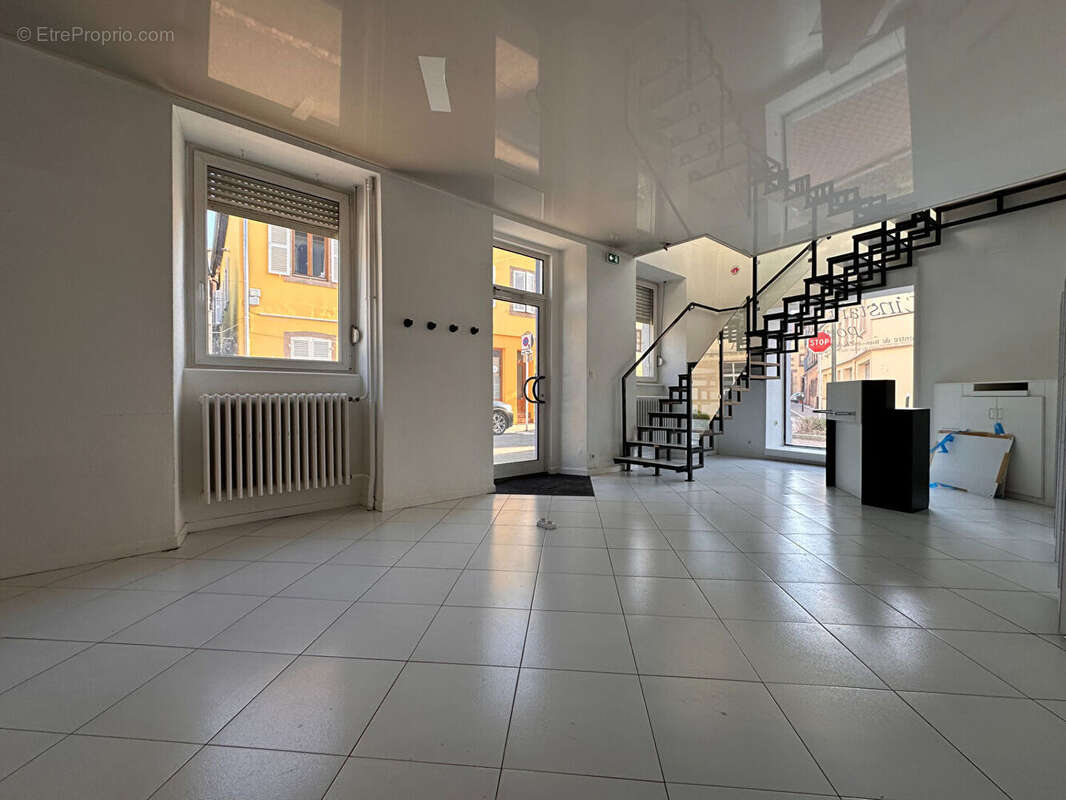 Immeuble Soultz Haut Rhin 9 pièces 214 m2 - photo 3