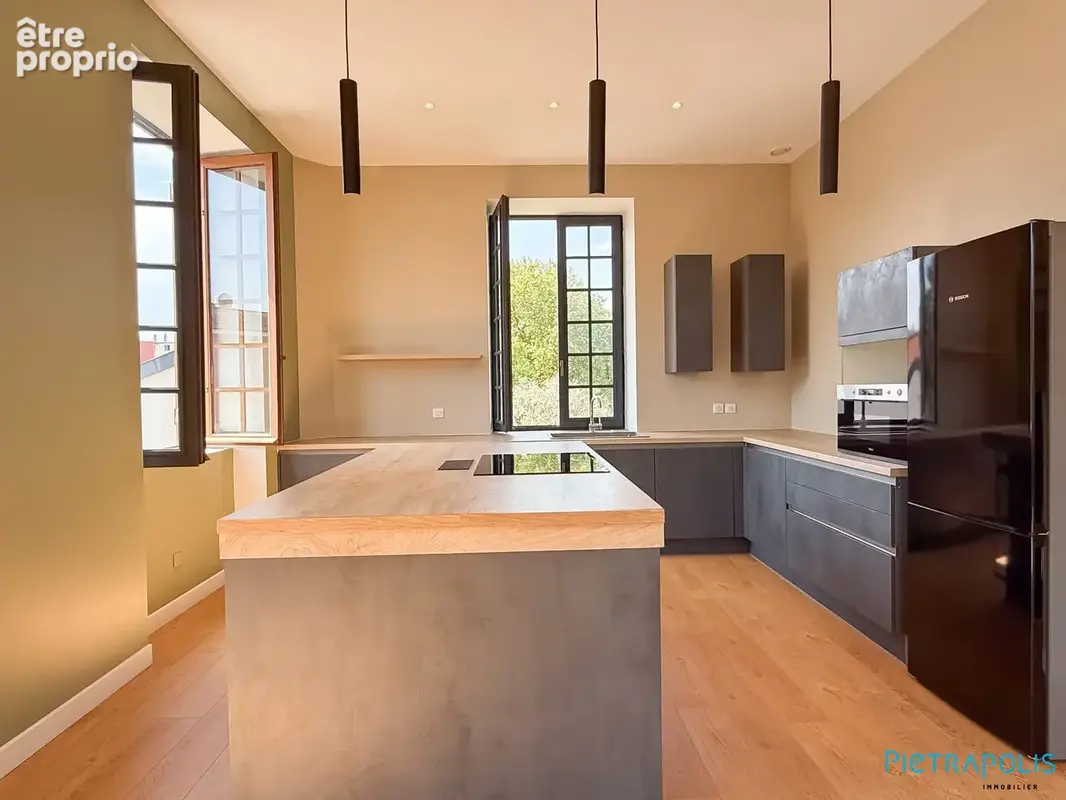 Appartement 136 m² à Sathonay-Camp  - photo 5