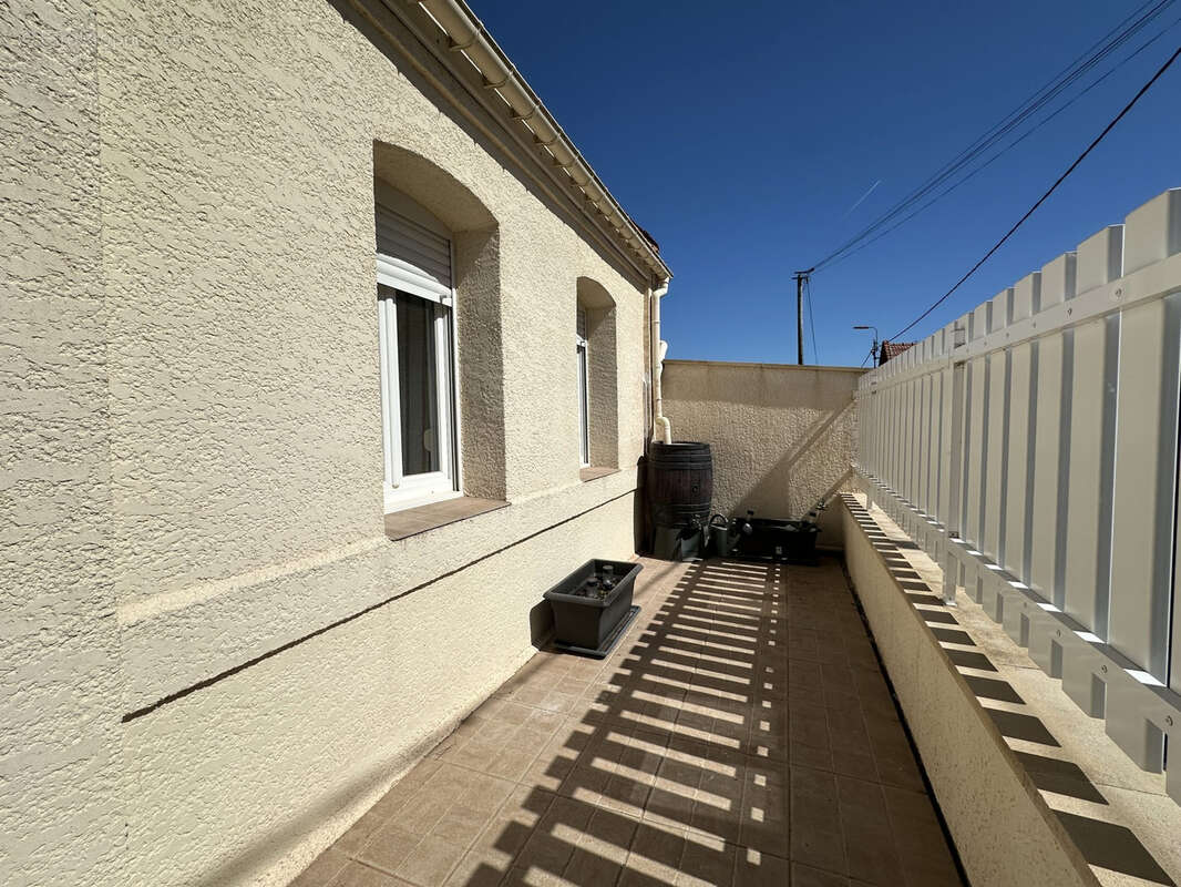 Maison - semi mitoyenne - 2 chambres - photo 13