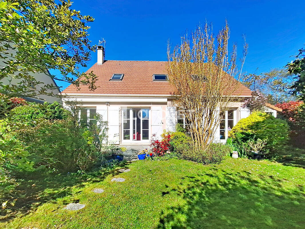 Maison à MARCOUSSIS