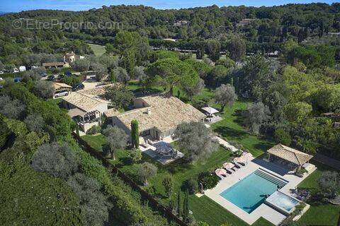 Maison à MOUGINS