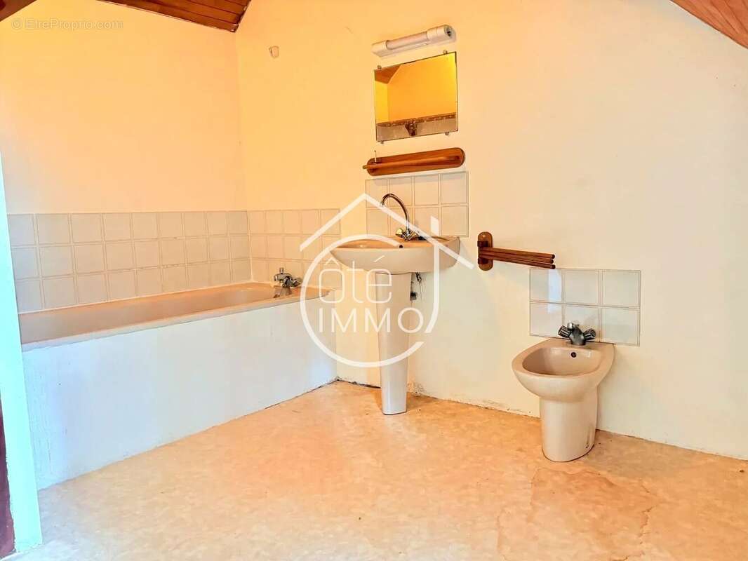 Maison à PRIGONRIEUX