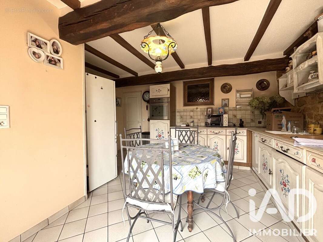 Maison 178 m² à Belval  - photo 7