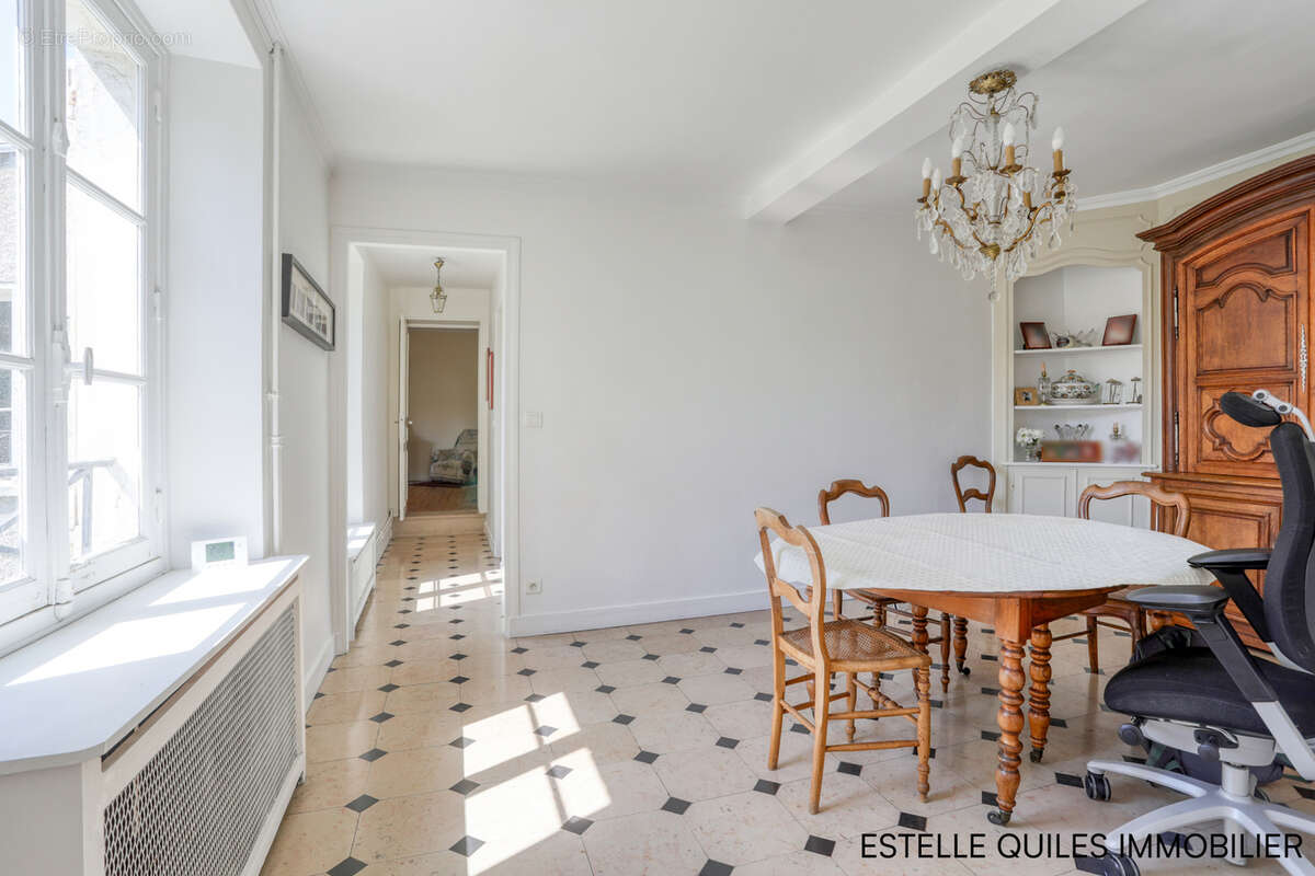 Maison à VERSAILLES
