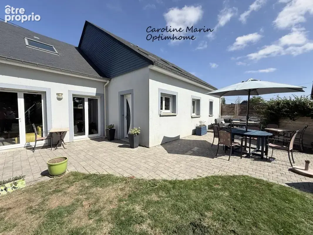 Maison familiale de 170 m² au cœur de Beuzeville – Beaux volumes, vie de plain-pied et jardin sans vis-à-vis - photo 2