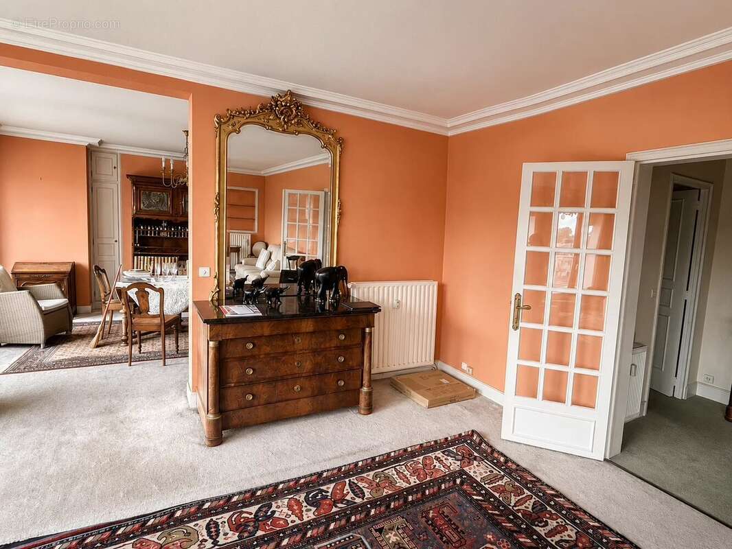 Appartement à LAVAL