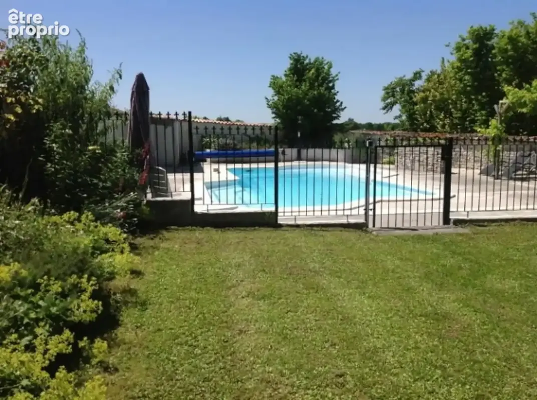 Maison à vendre 6 pièces SEGONZAC (16) - photo 9