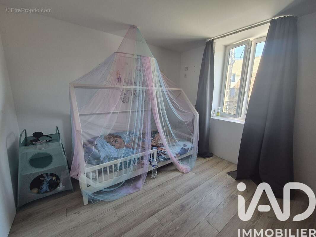 Photo 7 - Maison à LA FERTE-SOUS-JOUARRE