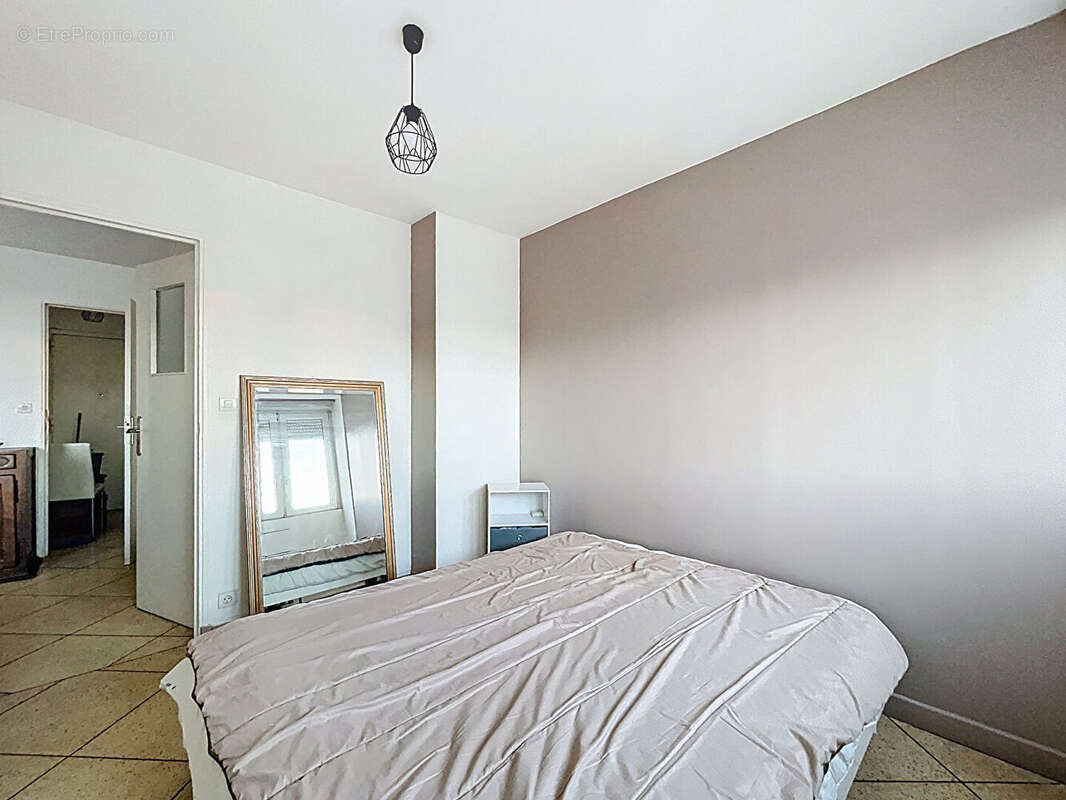Appartement à MARSEILLE-9E