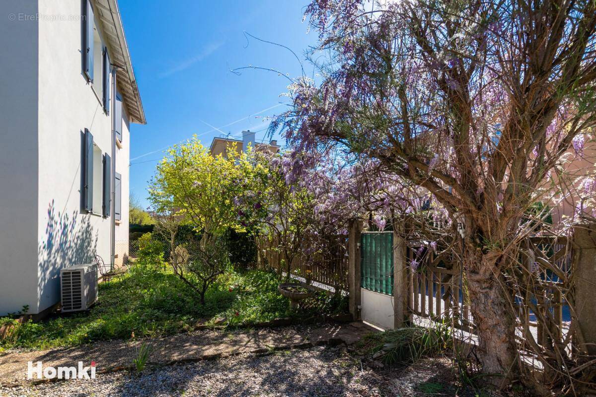 Maison à VILLEFRANCHE-SUR-SAONE