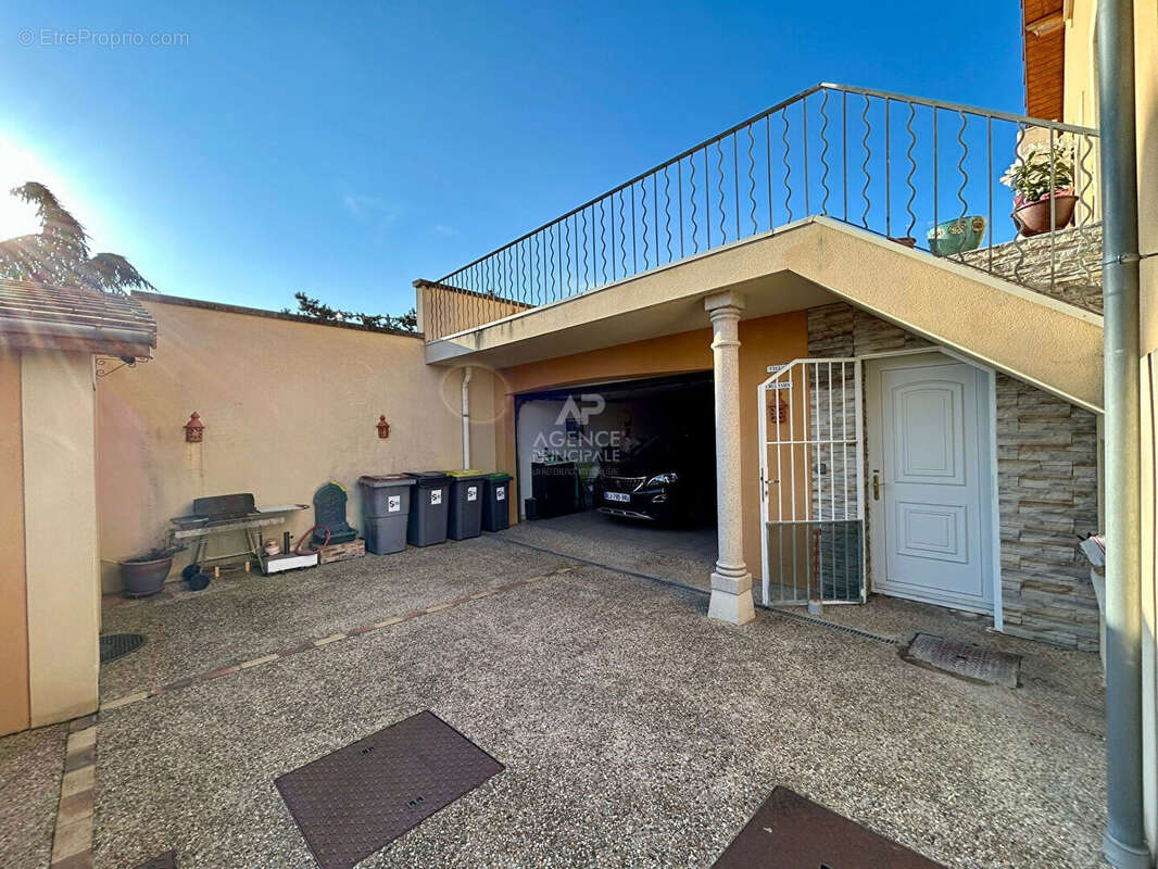 Maison à CARRIERES-SOUS-POISSY