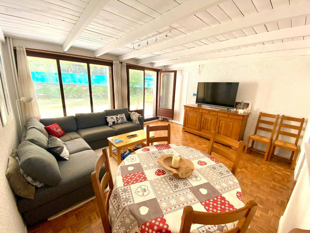 Appartement à SAINT-PONS