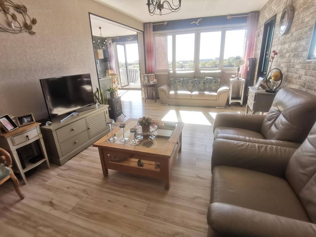 Photo 1 - Appartement à MARCQ-EN-BAROEUL