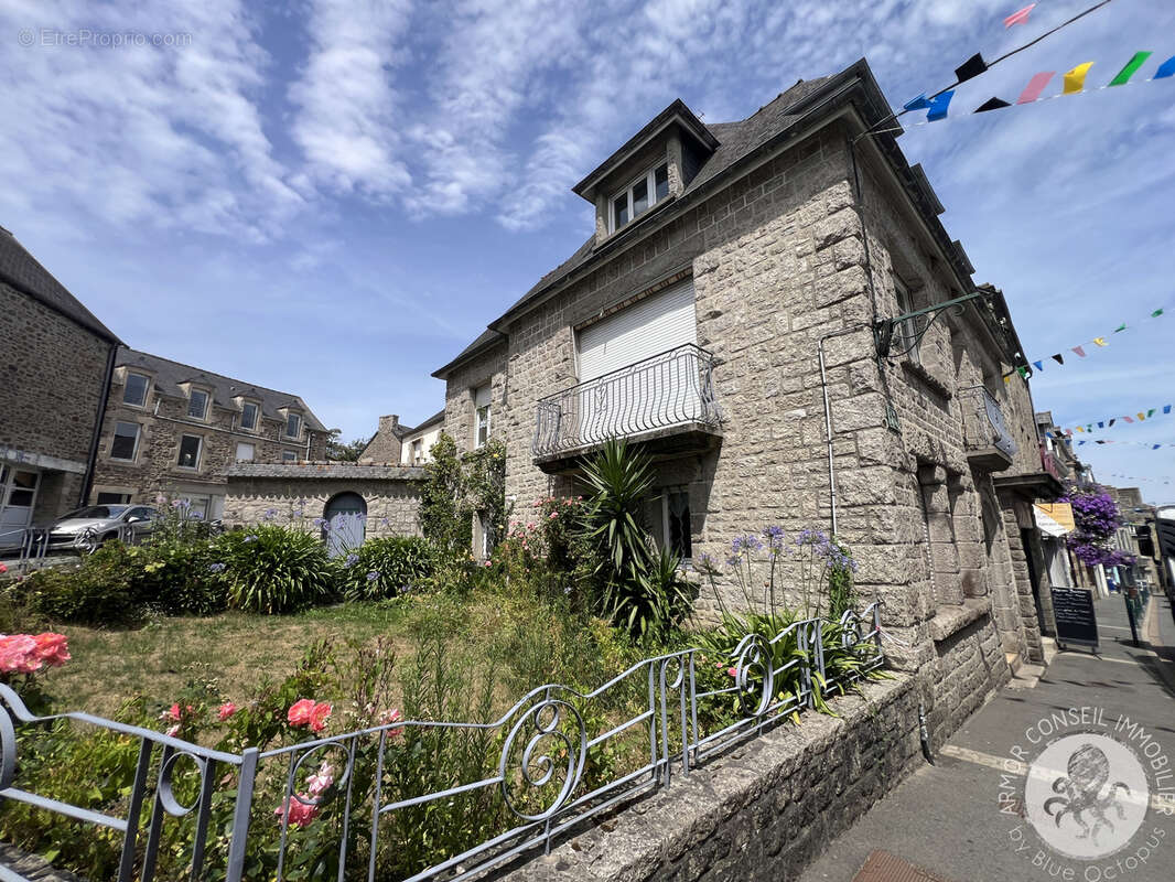 Maison à PLANCOET