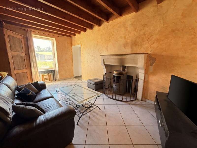 Maison de 7 pièces principales - photo 4