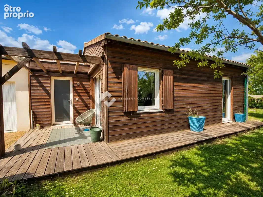 Maison 80 m² à Vouneuil-Sous-Biard  - photo 6