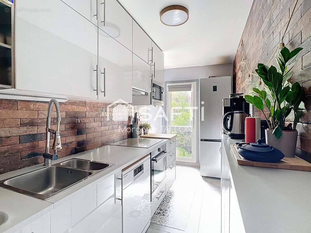 Photo 2 - Appartement à PARIS-12E