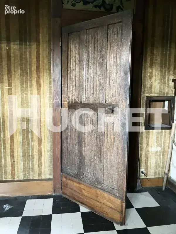 Maison centre Caen - 190m2 - 10 pièces - photo 3
