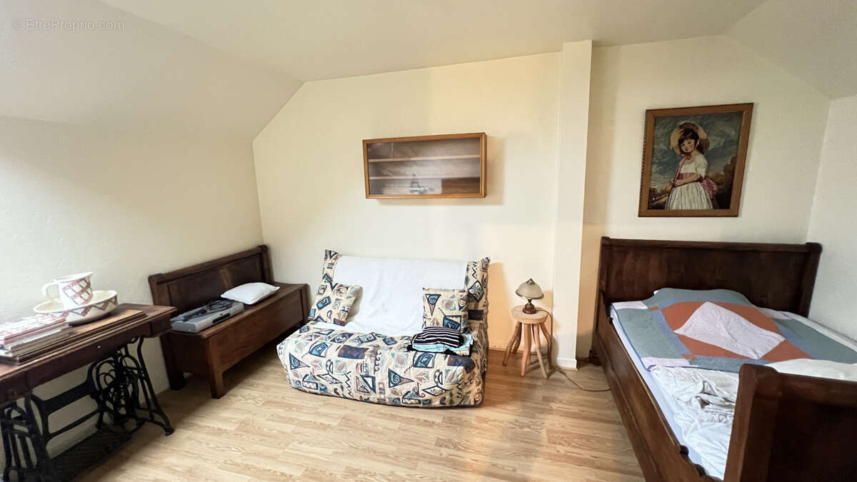 Maison à VIRY-CHATILLON