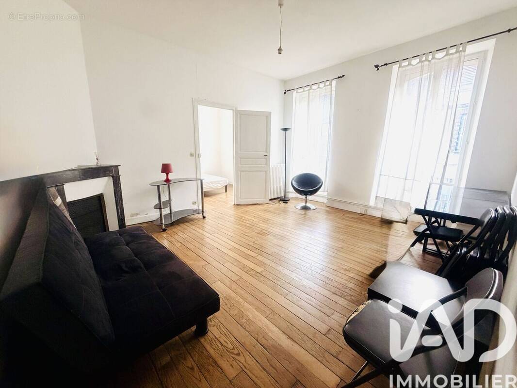 Photo 1 - Appartement à SENS