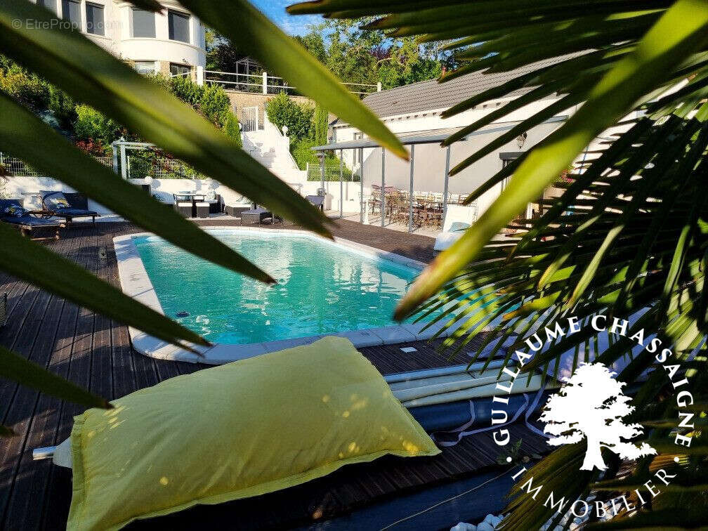 Maison à SAINT-AMAND-MONTROND