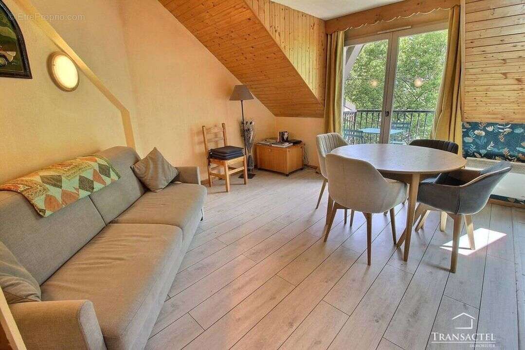 Appartement à SAINT-GERVAIS-LES-BAINS