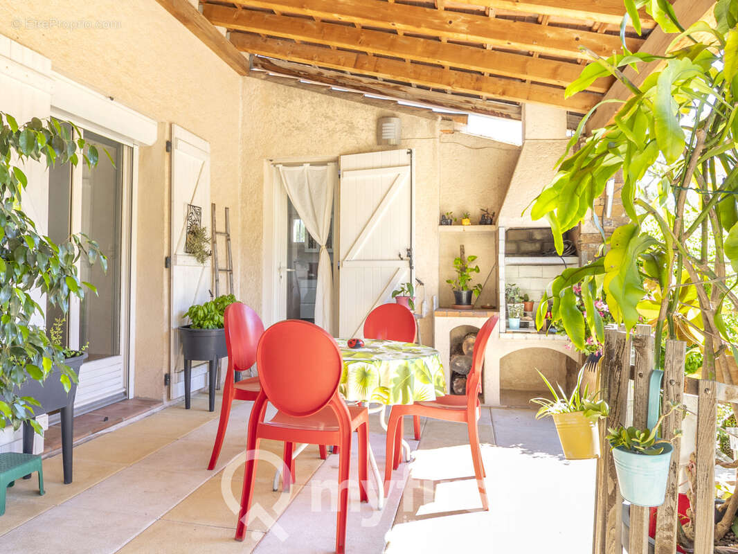 Maison à PUGET-VILLE