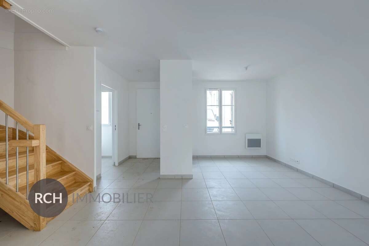 Maison à MONTFORT-L'AMAURY