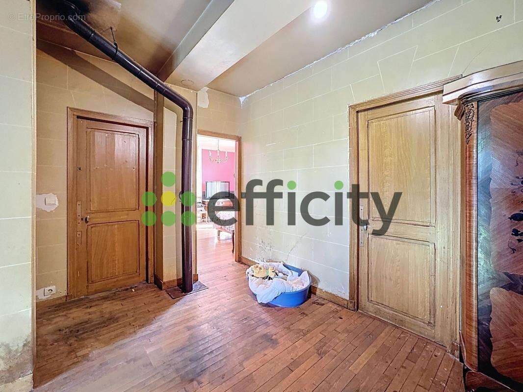 Maison à LUMIGNY-NESLES-ORMEAUX