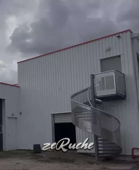 Commerce à DOUVRES-LA-DELIVRANDE