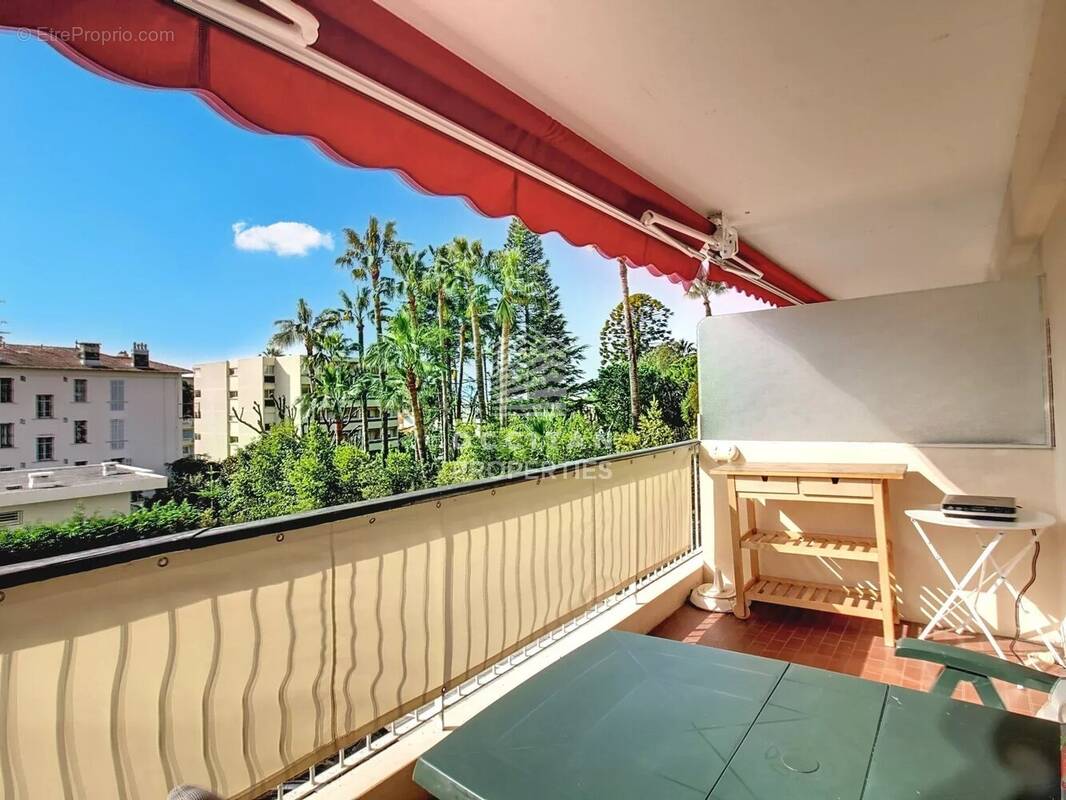 Appartement à CANNES