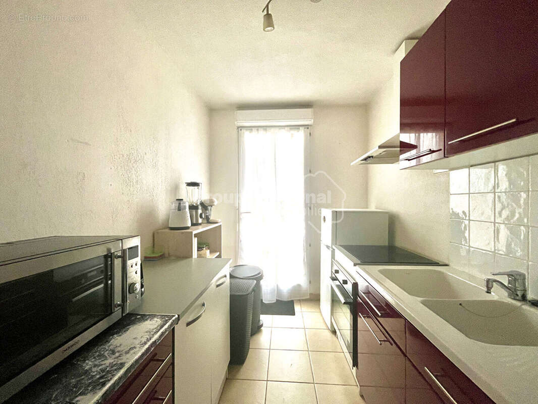 Appartement à CHATEAURENARD