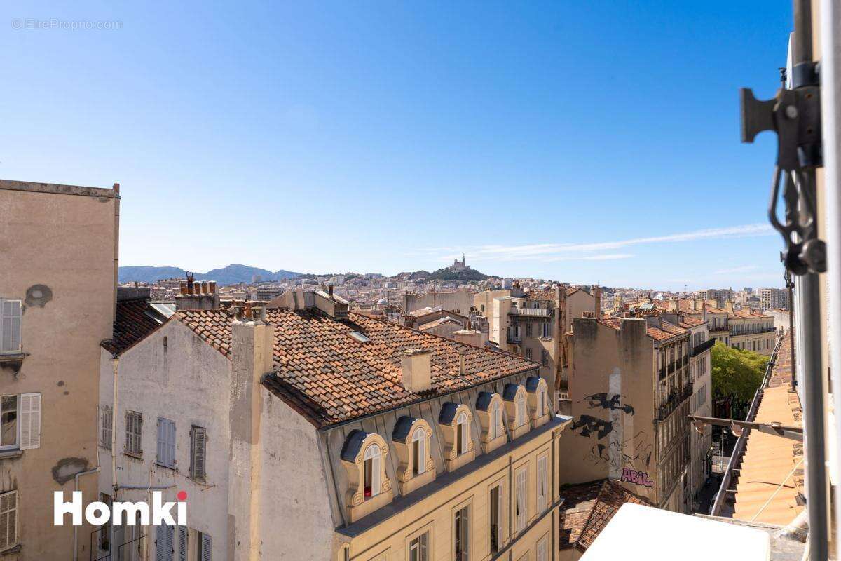 Appartement à MARSEILLE-1E