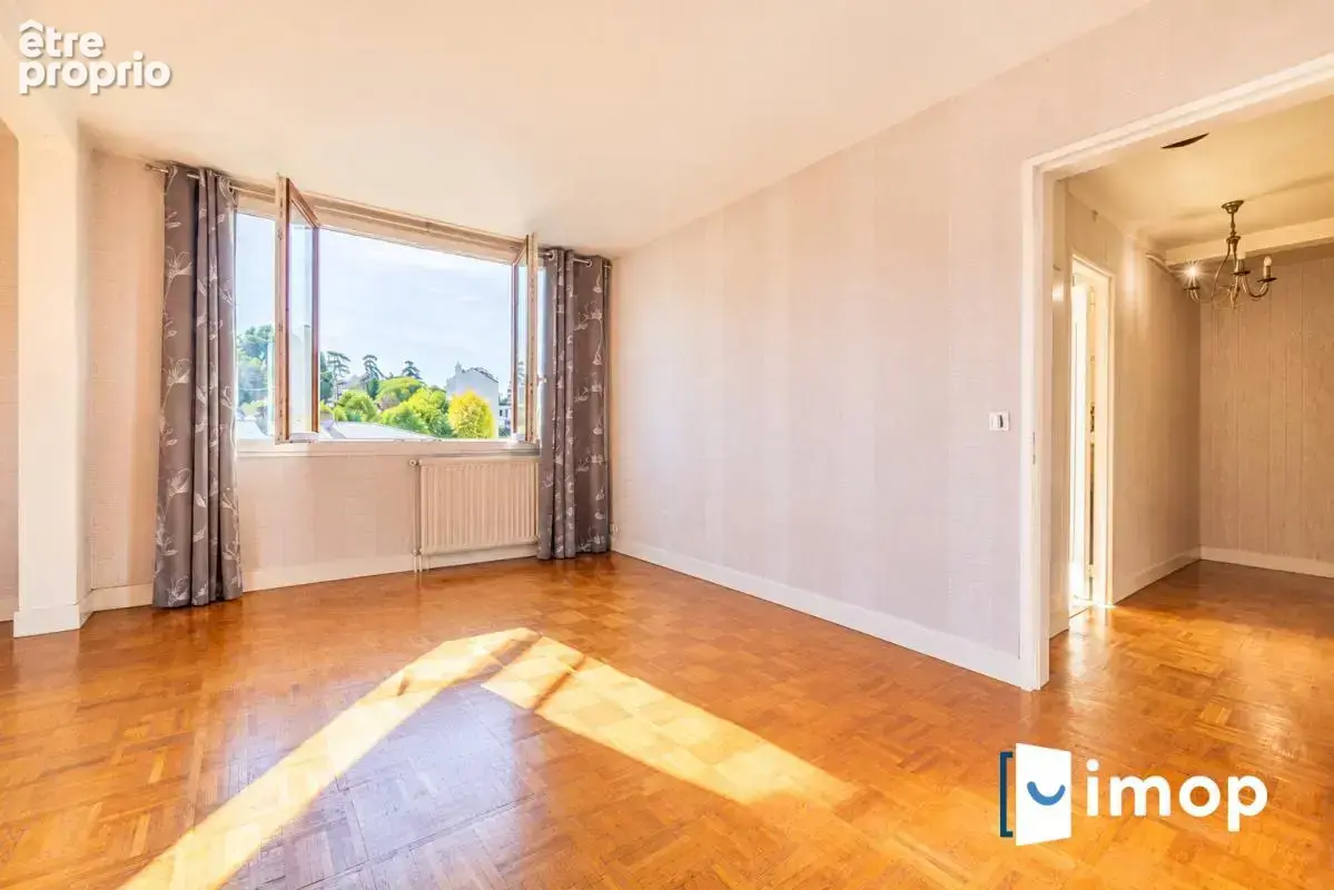 Fontenay-aux-roses – 56 m² – dernier étage – balcon – lumineux – possibilité 2 chambres - photo 4