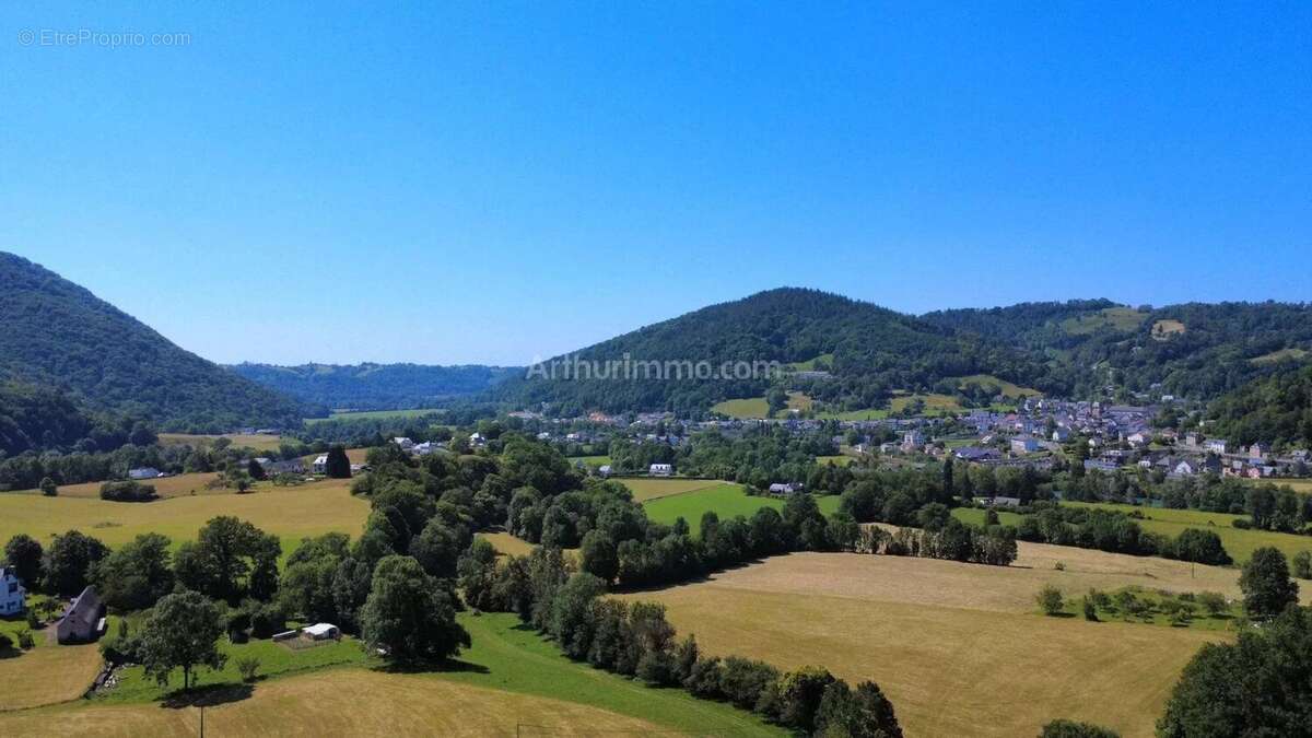 Maison à SAINT-PE-DE-BIGORRE