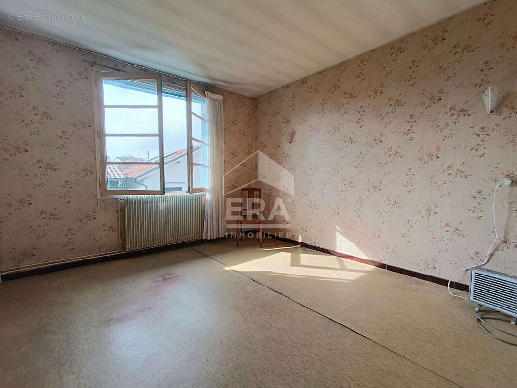 Maison à VILLENAVE-D'ORNON