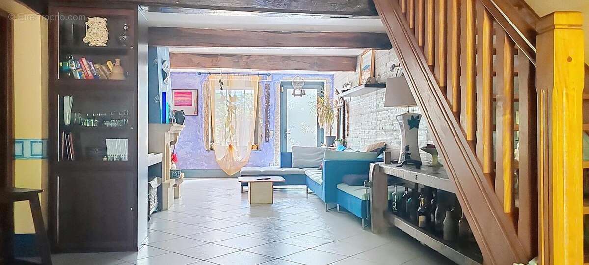 Photo 6 - Maison à VILLETTE-SUR-AIN