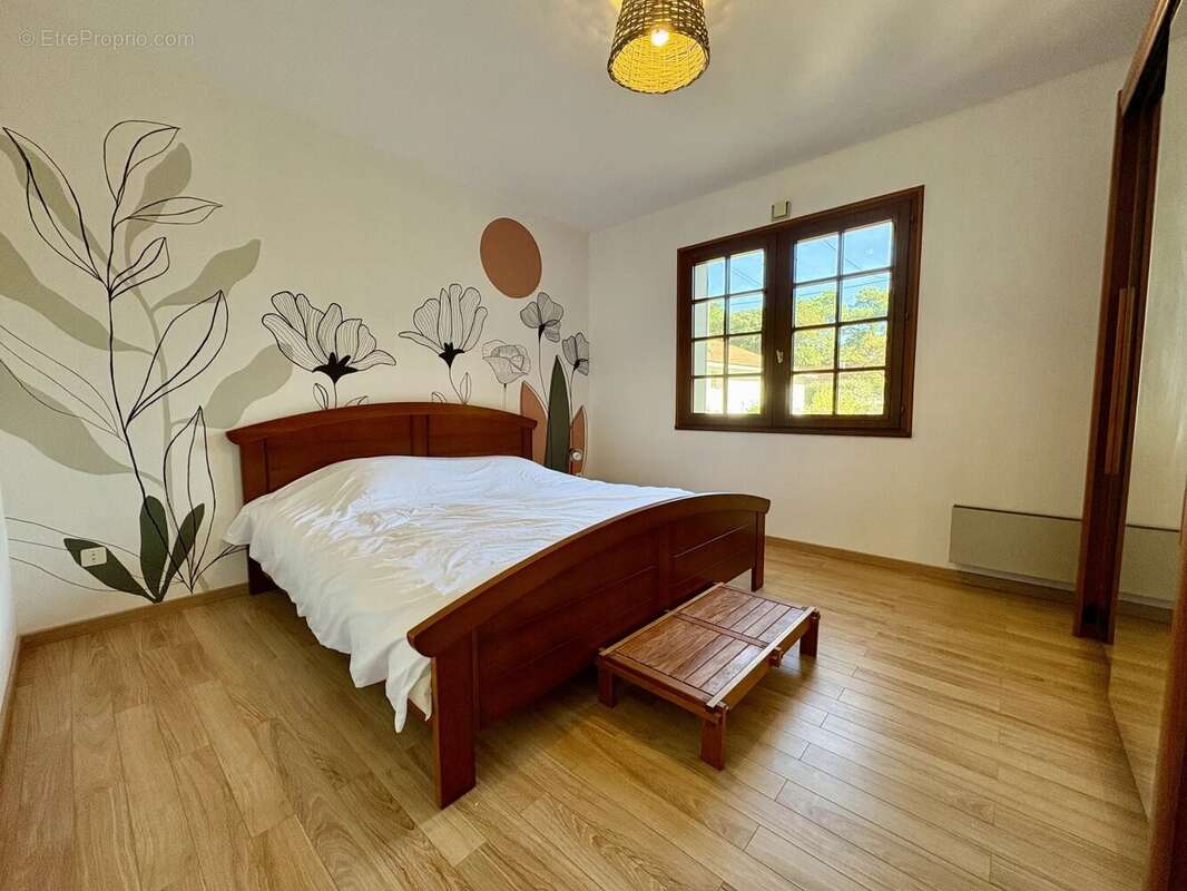 Maison à SAINT-MICHEL-CHEF-CHEF