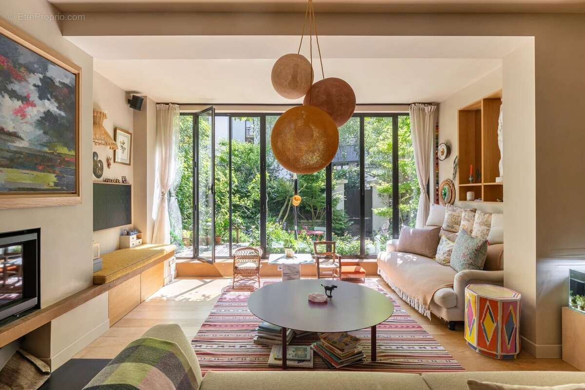Maison à PARIS-20E