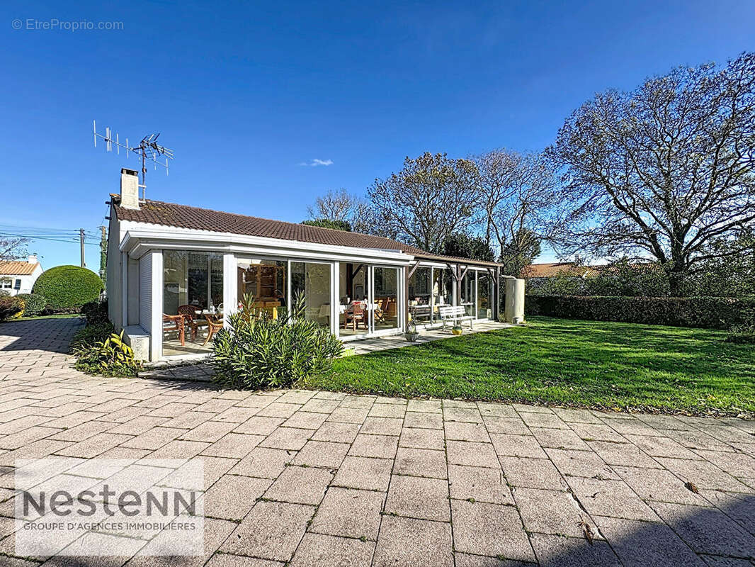 Maison à SAINT-URBAIN