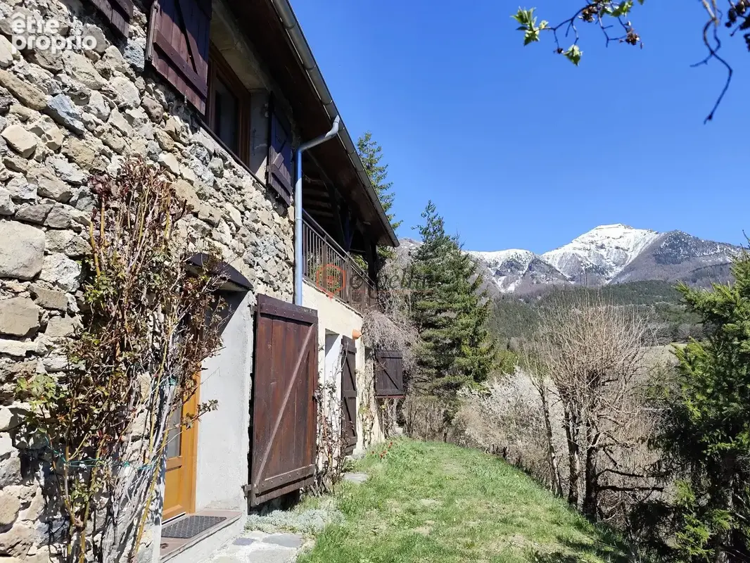 Maison 3 pièces 58 m² à vendre à Saint-Bonnet-En-Champsaur (05500) - photo 2