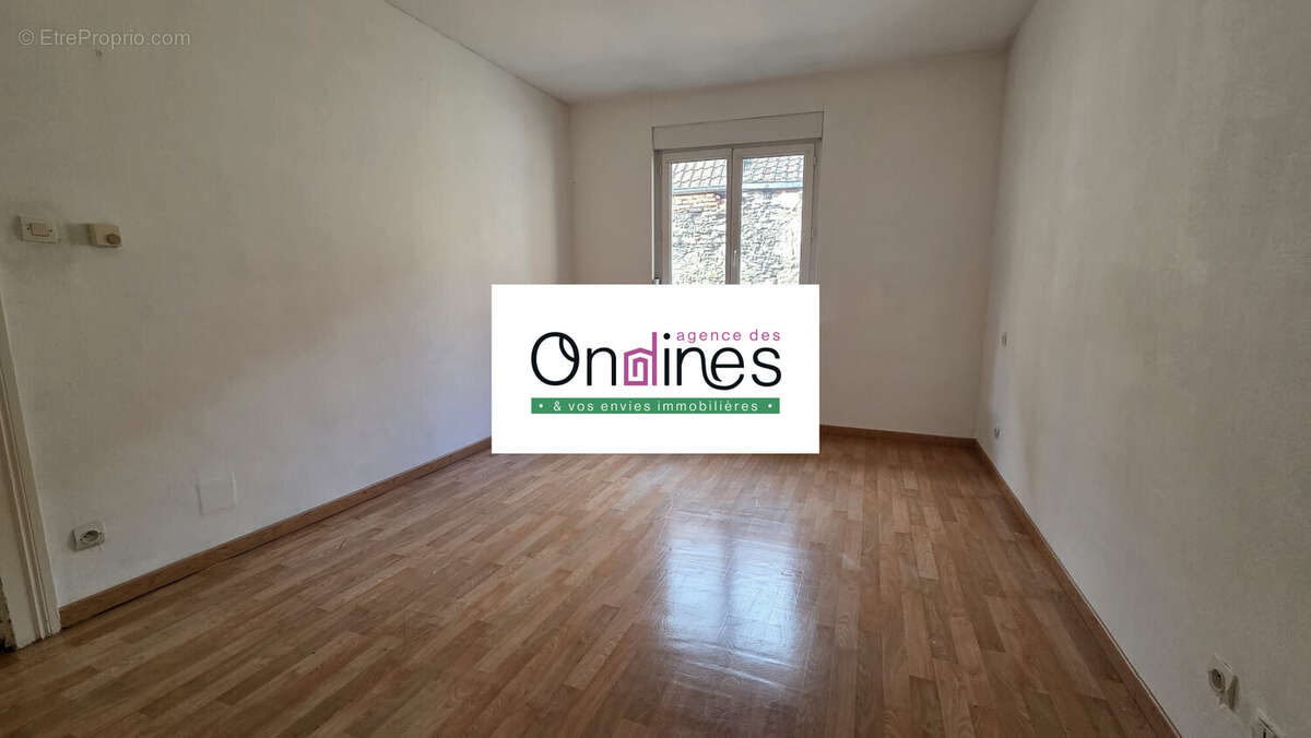 Appartement à NIEDERMODERN