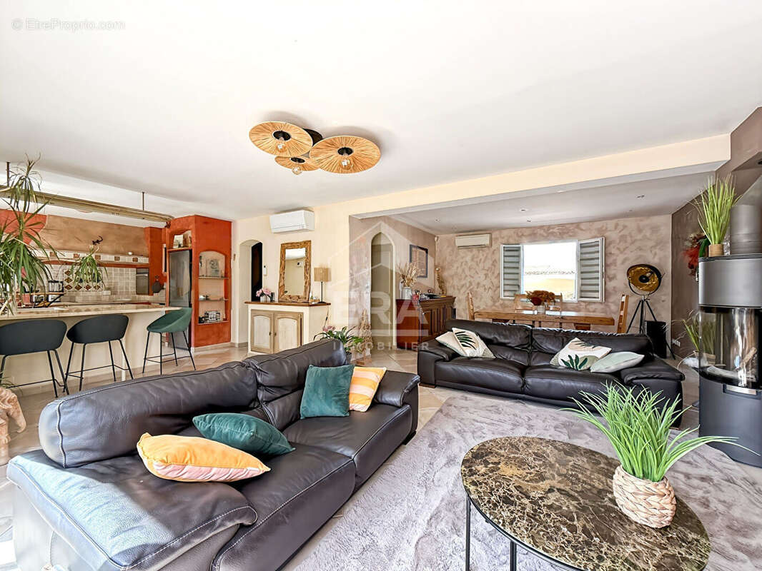 Maison à BOUC-BEL-AIR