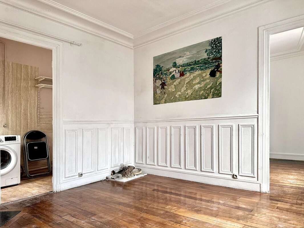 Appartement à PARIS-19E