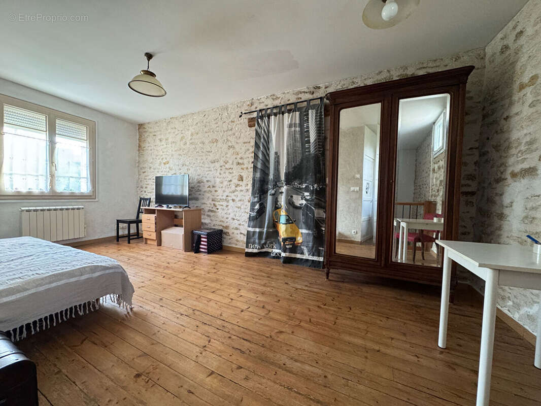 Maison 175m² à saint-pierre-la-noue - photo 8