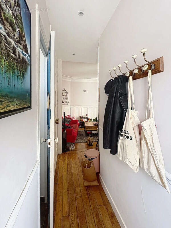 Appartement à PARIS-19E