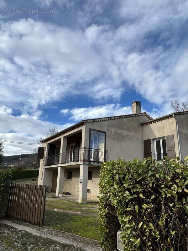 Maison à COUX