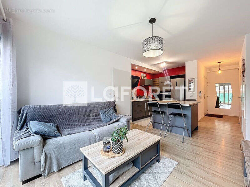 Appartement à TIGERY